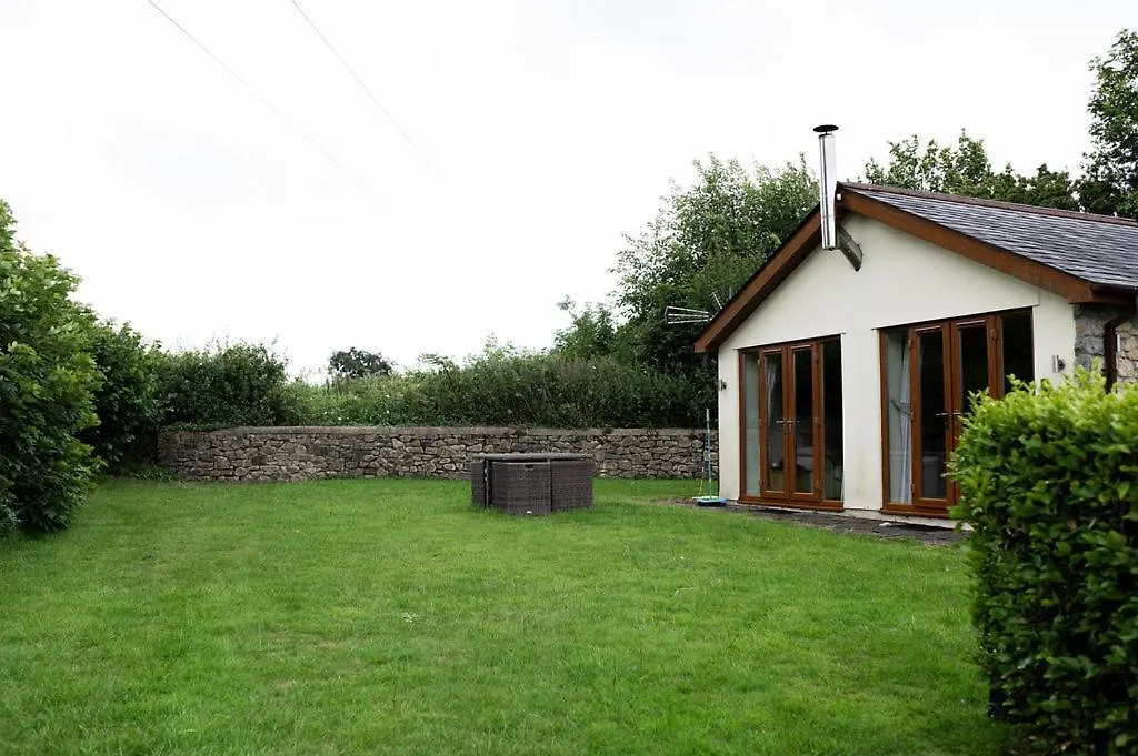 The Anchorage & The Tackleshed Hotel Llancarfan
