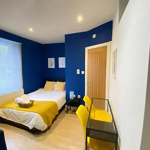  Guest house En-suite Near Stratford In A United Kingdom